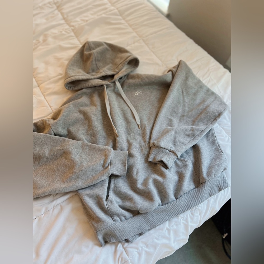Alo accolade hoodie sz Medium